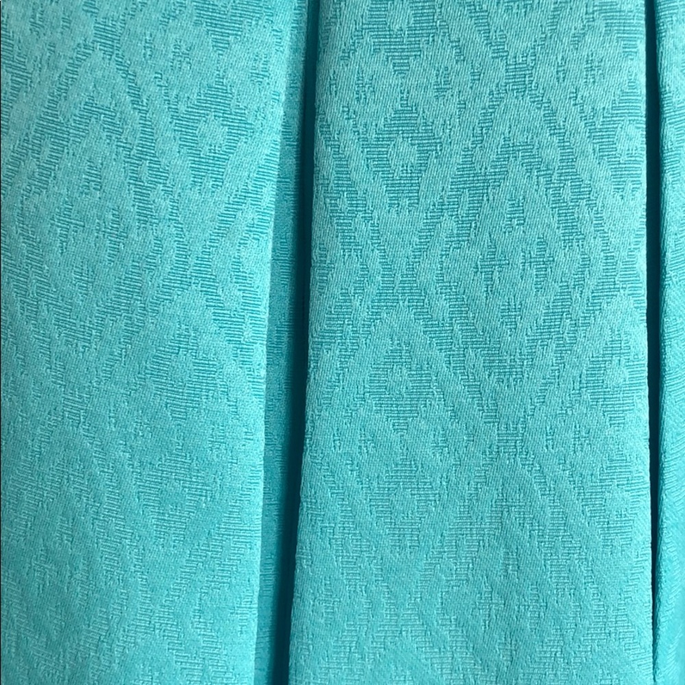 Dress - Picture 7 of 7